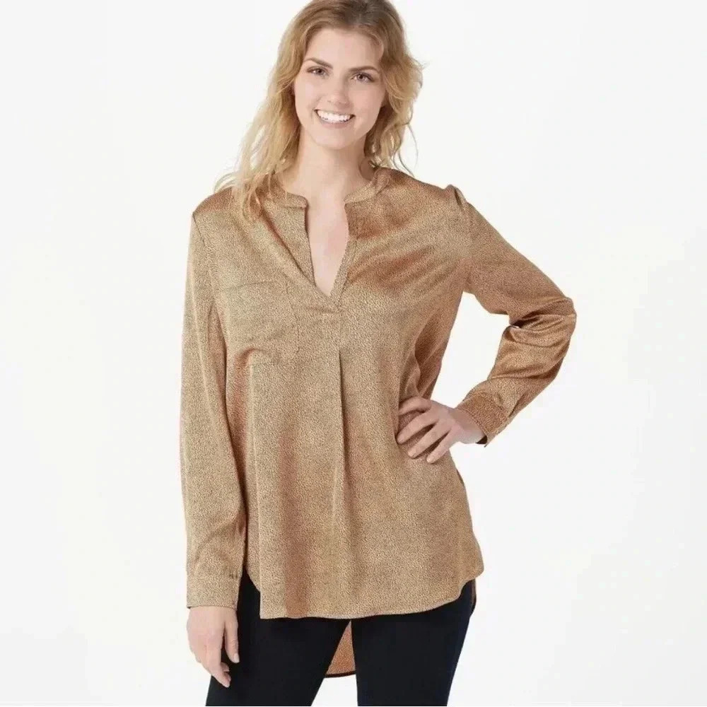 NWOT Anthropologie 2x bishop + young satin dot gold and black top